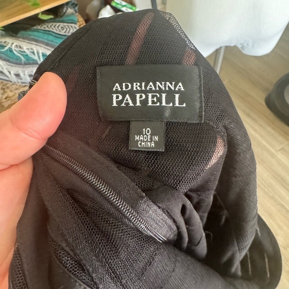 Adrianna Papell Elegant Black Gown - Picture 7 of 8